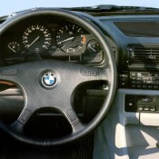 BMW 7 E32 приборка