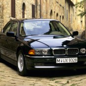 BMW 7 series E38 черная