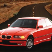 BMW E36 красная купе