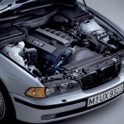 BMW E39 мотор