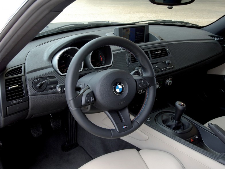 BMW-Z4M-%D1%81%D0%B0%D0%BB%D0%BE%D0%BD-7
